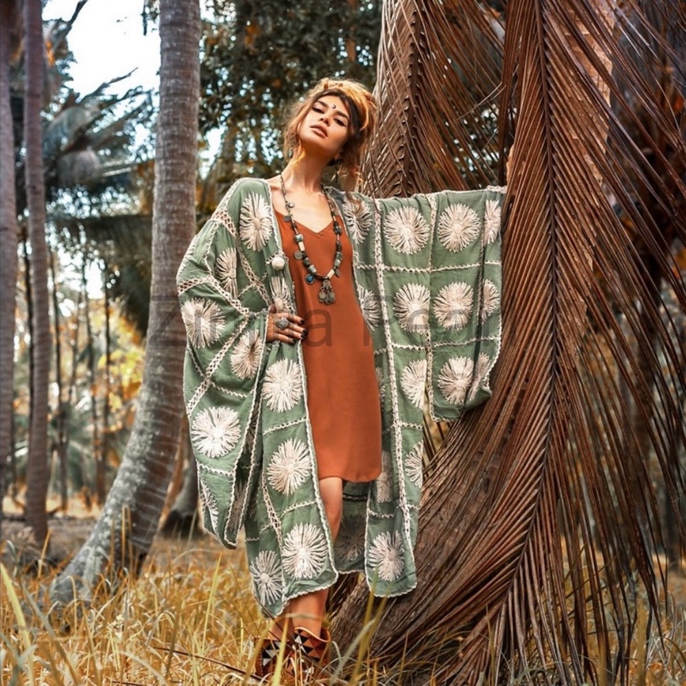 Flora crochet Embroidered maxi Kimnono Duster vacation resort one plus size - Picture 3 of 6